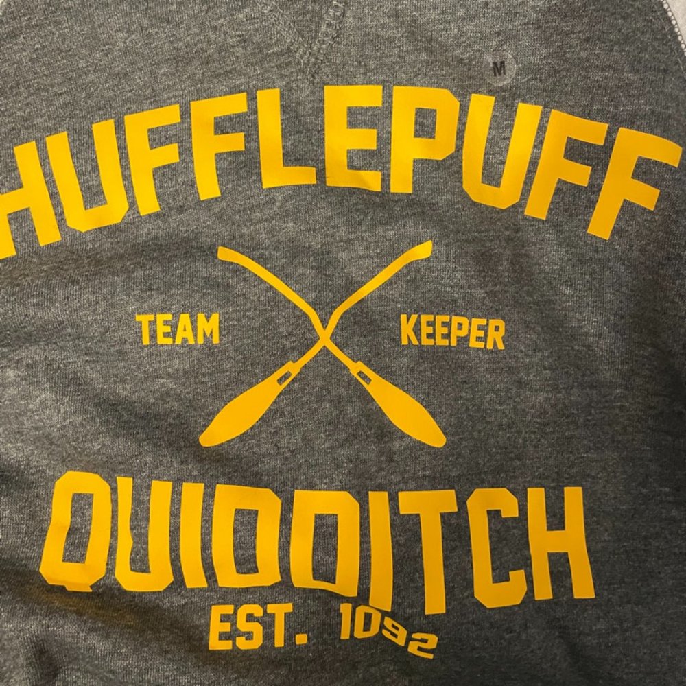 Harry Potter Hufflepuff Quidditch Women's Medium Hoodie